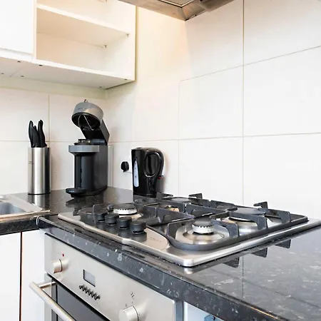 So Glamorous Pad - Fitzrovia - By Frankie Says Londra Esterno foto